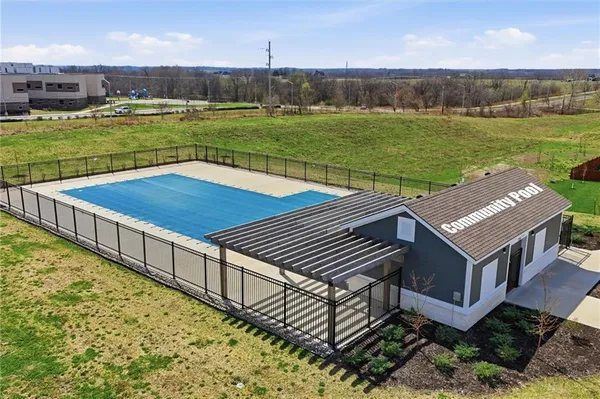 $465,000 | 7301 Northeast 108th Street, Kansas City, MO 64156