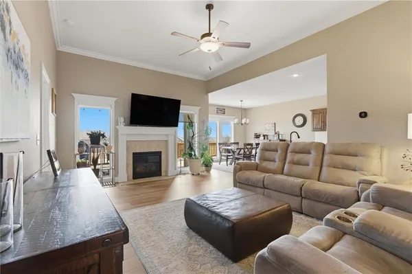 $465,000 | 7301 Northeast 108th Street, Kansas City, MO 64156