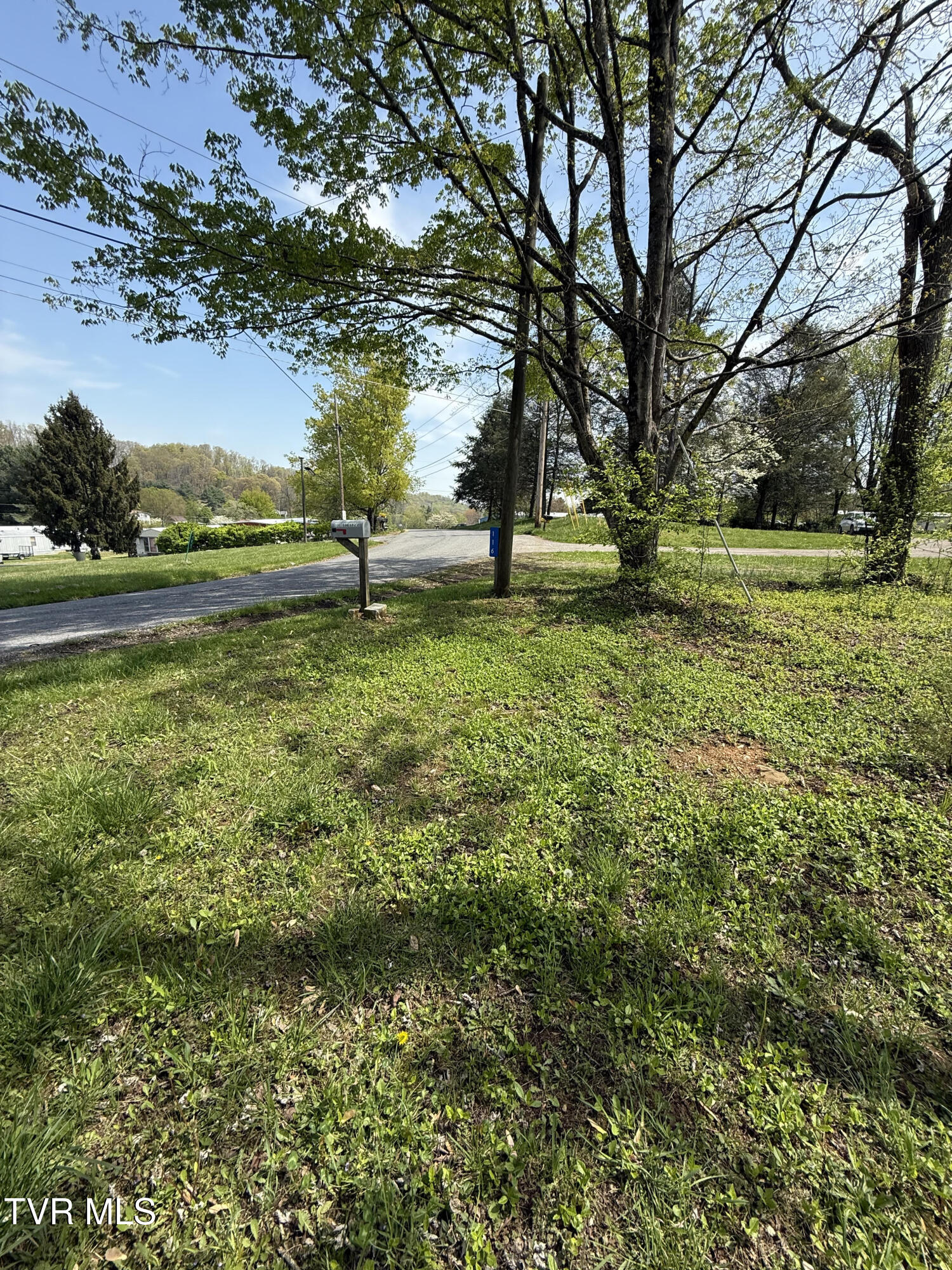 116 Tranbarger Road Church Hill, TN 37642 - Photo 1 of 37 116TranbargerRd1