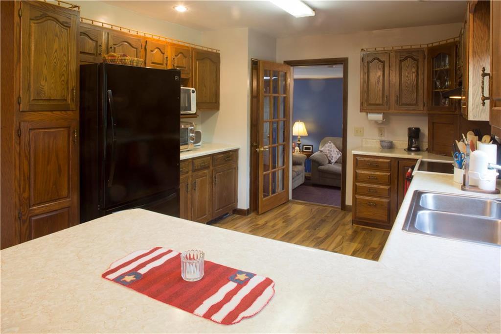 27 North County Road Hampden, ME 04444 - Photo 11 of 30 Kitchen with penisula