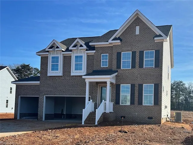 $625,000 | 5602 Penguin Drive, Summerfield, NC 27358