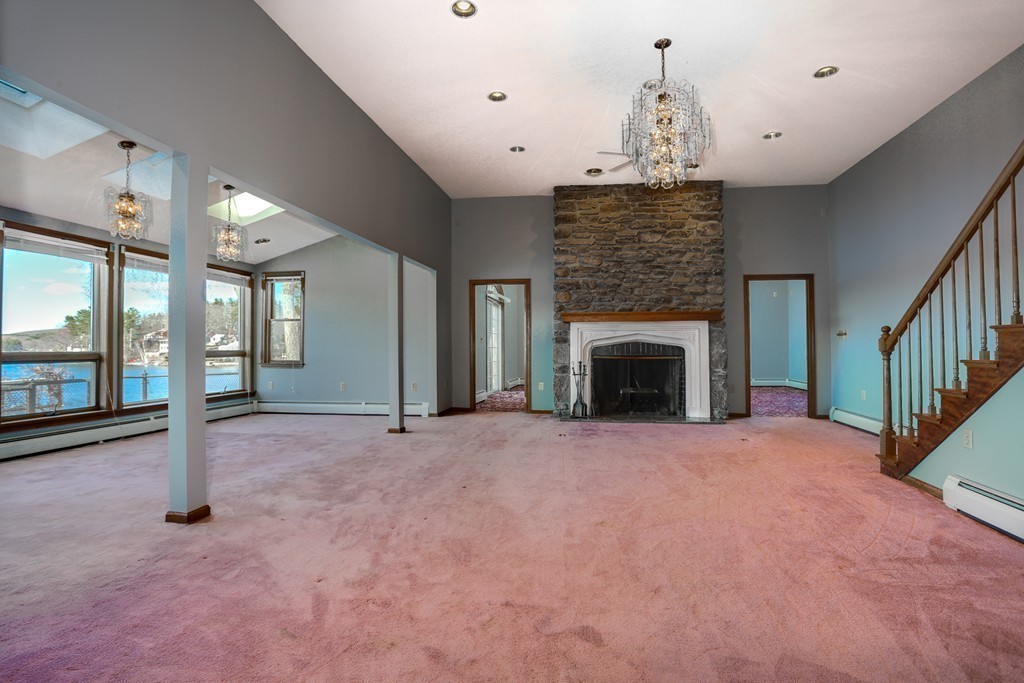 198 Killdeer Road Webster, MA 01570 - Photo 12 of 30 Gallery Image 12