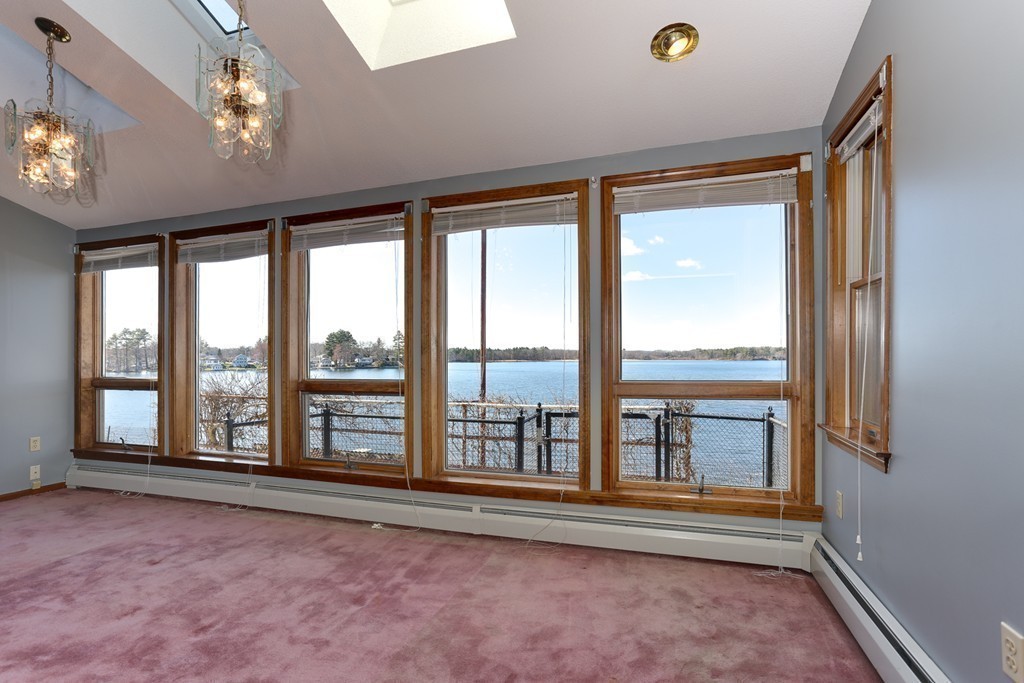 198 Killdeer Road Webster, MA 01570 - Photo 10 of 30 Gallery Image 10