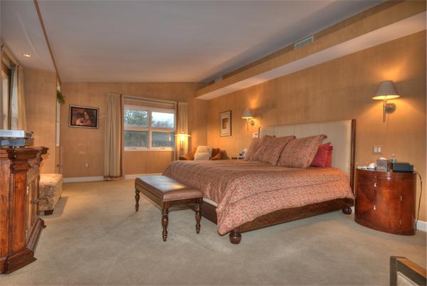 147 Oxbow Road Needham, MA 02492 - Photo 11 of 20 Gallery Image 11
