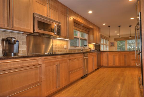 147 Oxbow Road Needham, MA 02492 - Photo 7 of 20 Gallery Image 7
