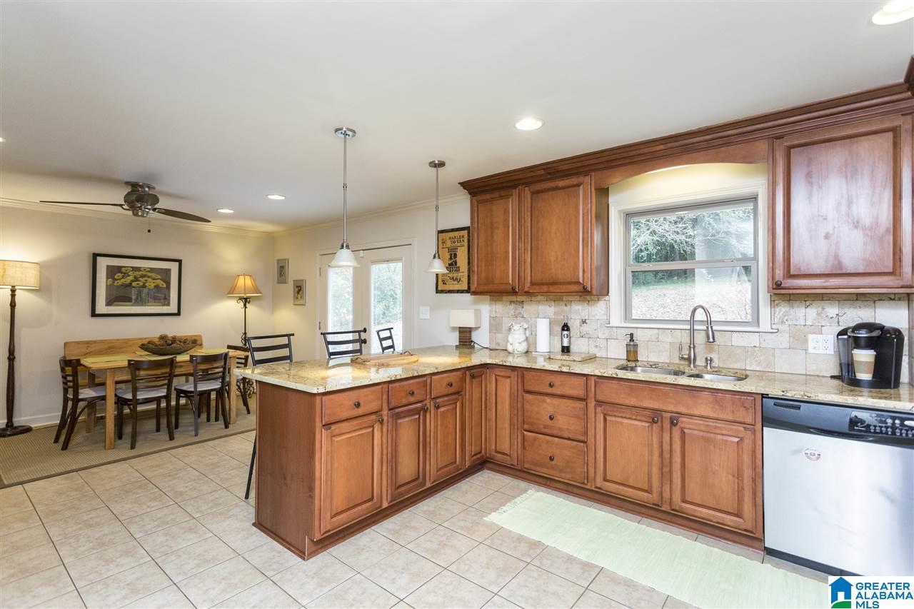 3309 Cahaba Heights Road Birmingham, AL 35243 - Photo 2 of 17