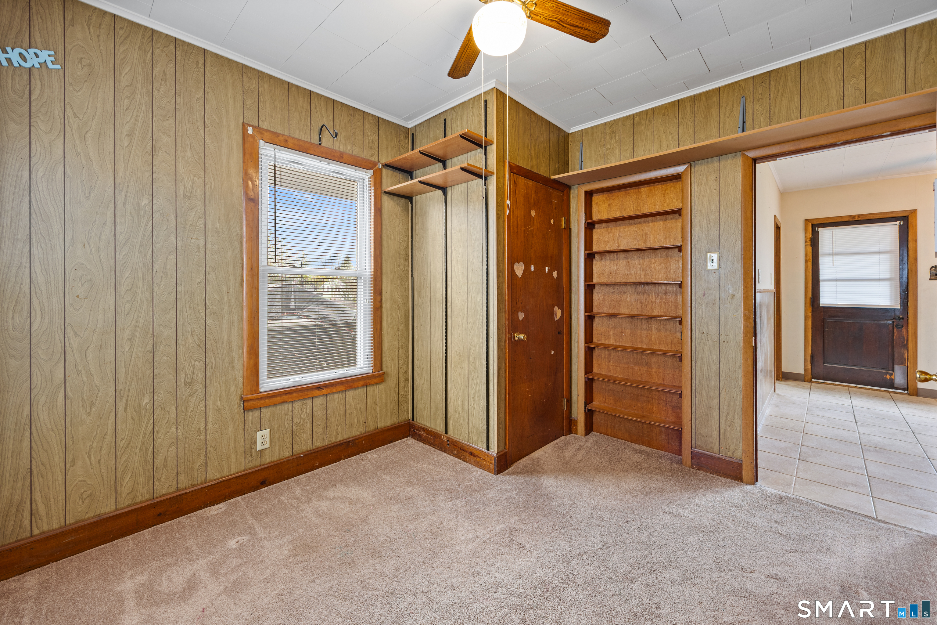 48 Lindsley Street Waterbury, CT 06708 - Photo 15 of 40