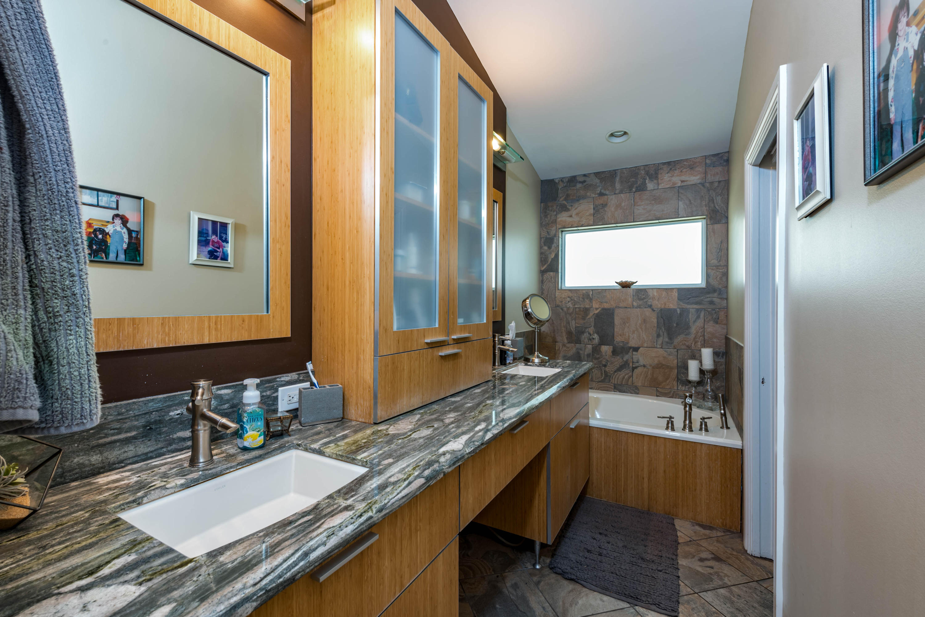 5156 Majorca Club Drive Boca Raton, FL 33486 - Photo 19 of 32 015_Master Bathroom