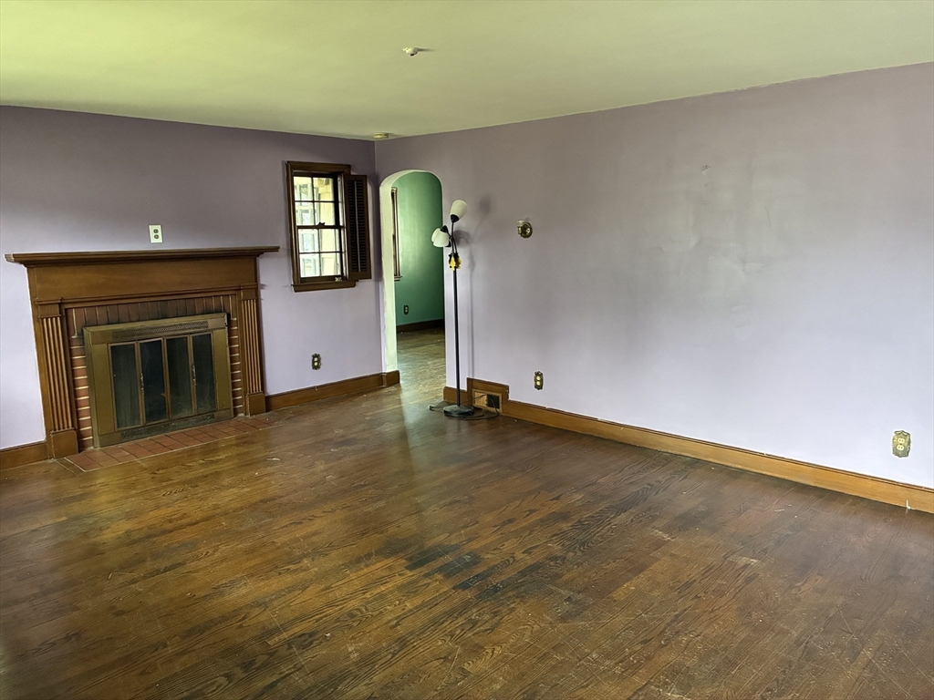 32 White Street Ludlow, MA 01056 - Photo 6 of 16