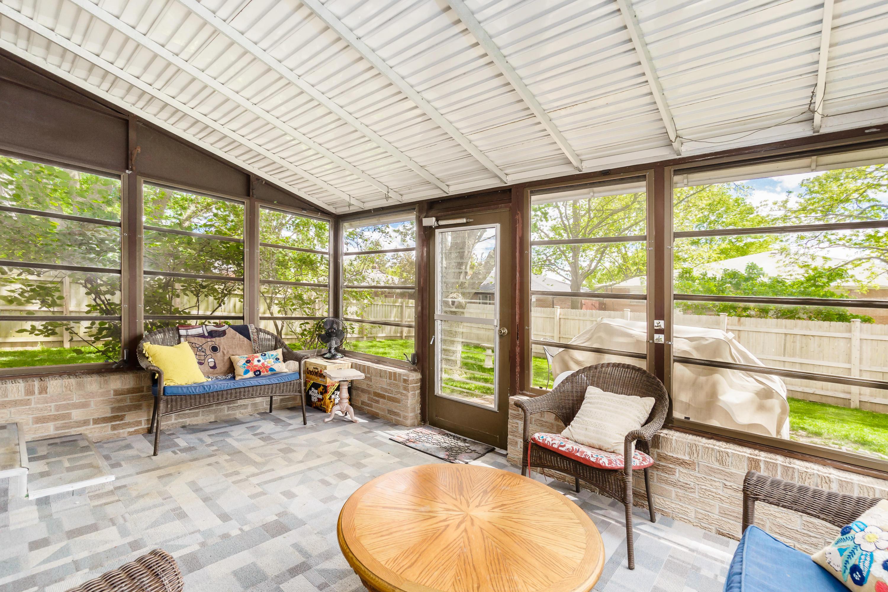 1707 Sandhurst Road Columbus, OH 43229 - Photo 16 of 30 Gallery Image 16