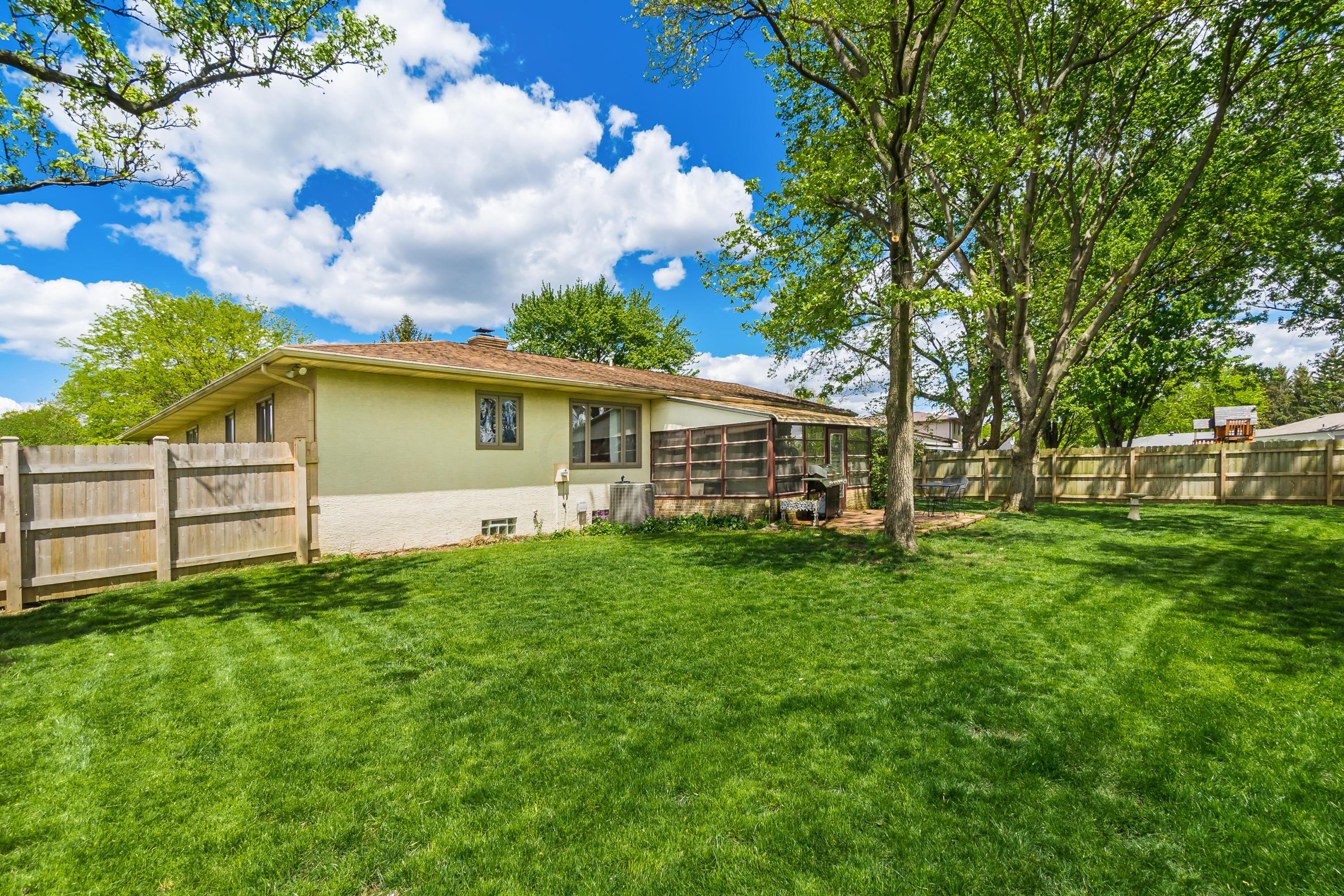 1707 Sandhurst Road Columbus, OH 43229 - Photo 28 of 30 Gallery Image 28