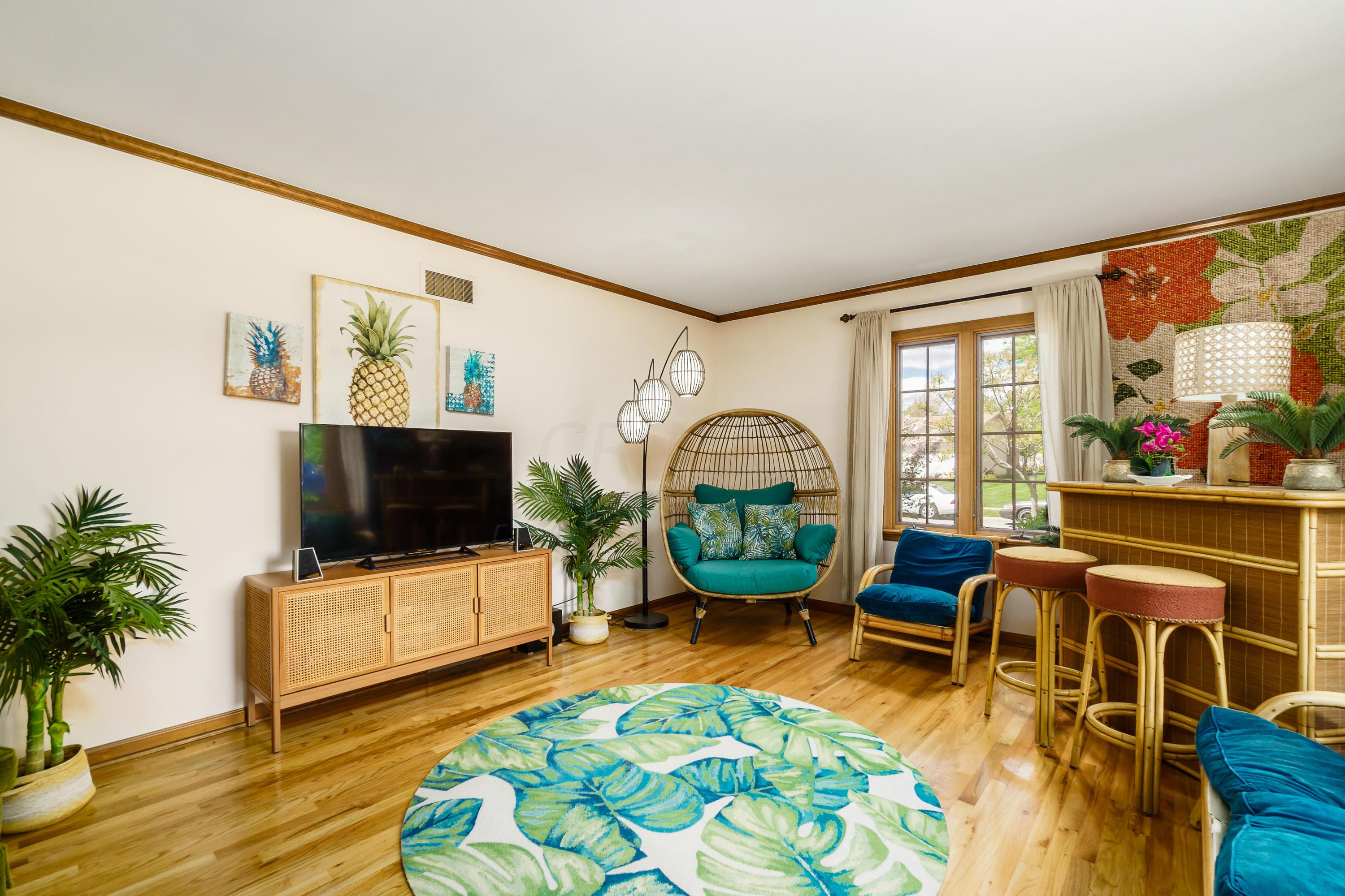 1707 Sandhurst Road Columbus, OH 43229 - Photo 4 of 30 Gallery Image 4