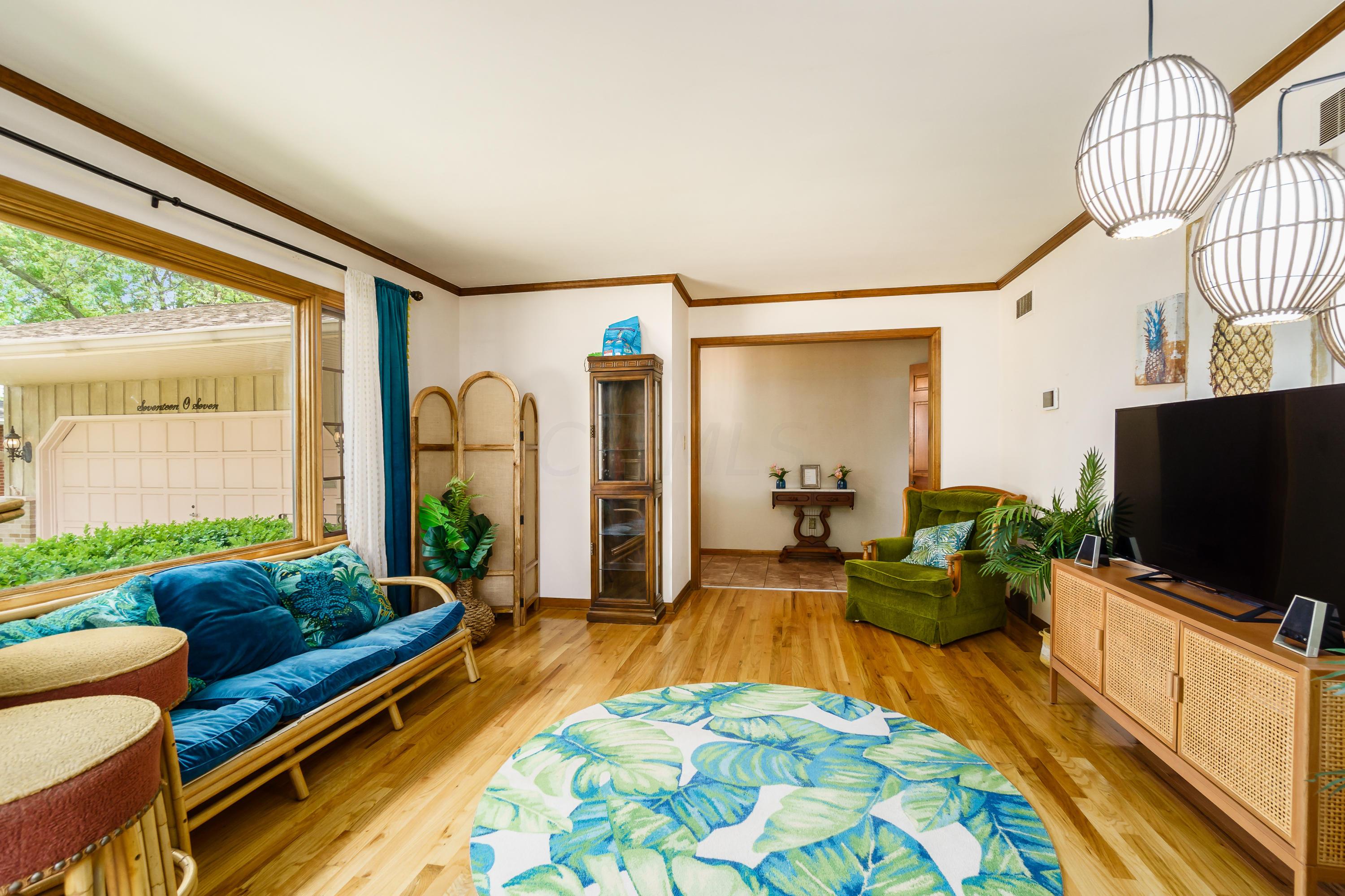 1707 Sandhurst Road Columbus, OH 43229 - Photo 6 of 30 Gallery Image 6