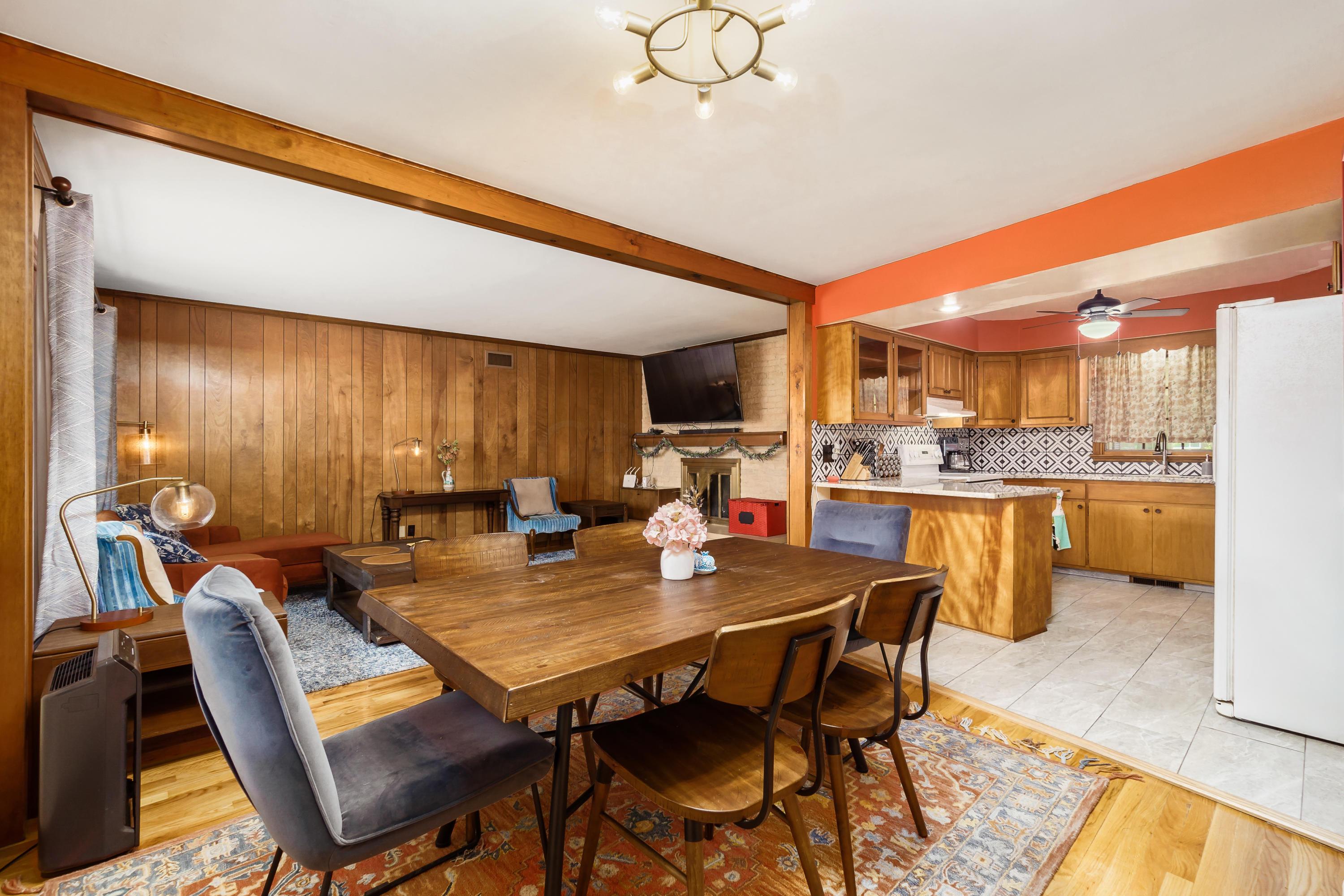 1707 Sandhurst Road Columbus, OH 43229 - Photo 9 of 30 Gallery Image 9