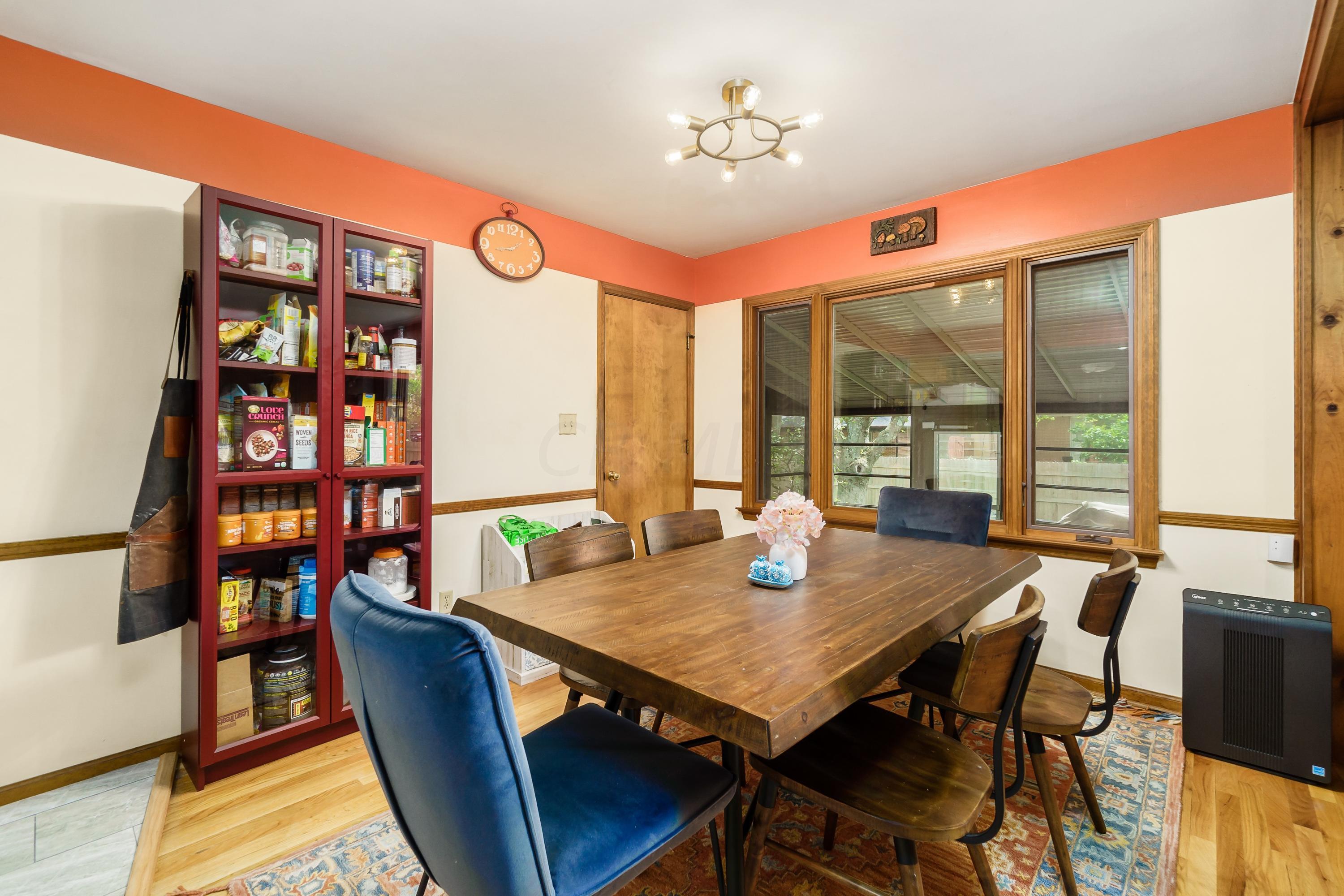 1707 Sandhurst Road Columbus, OH 43229 - Photo 10 of 30 Gallery Image 10