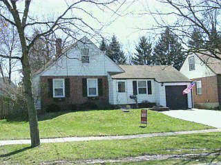 23 Damon Road Greenhills, OH 45218 - Photo 1 of 1