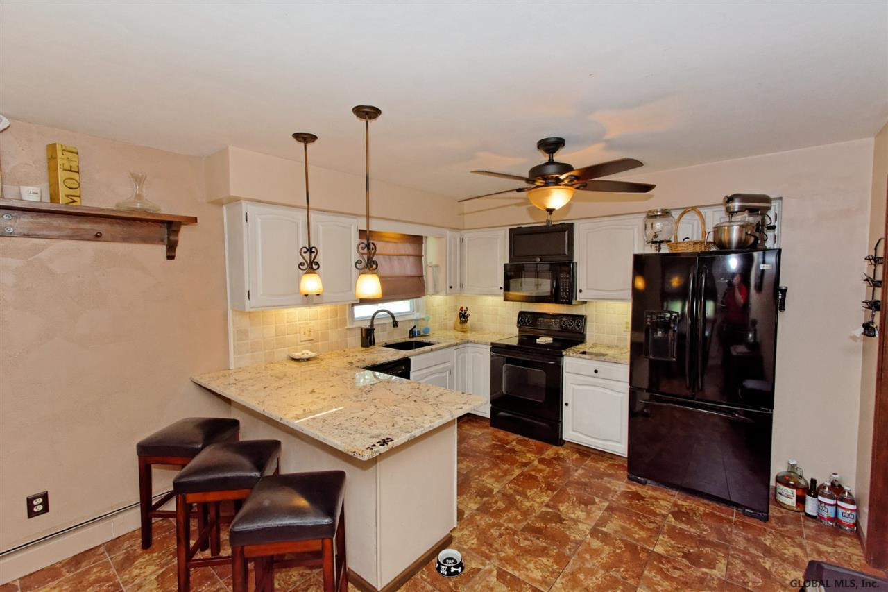 80 South Westcott Road Rotterdam, NY 12306 - Photo 11 of 25 Photo 11
