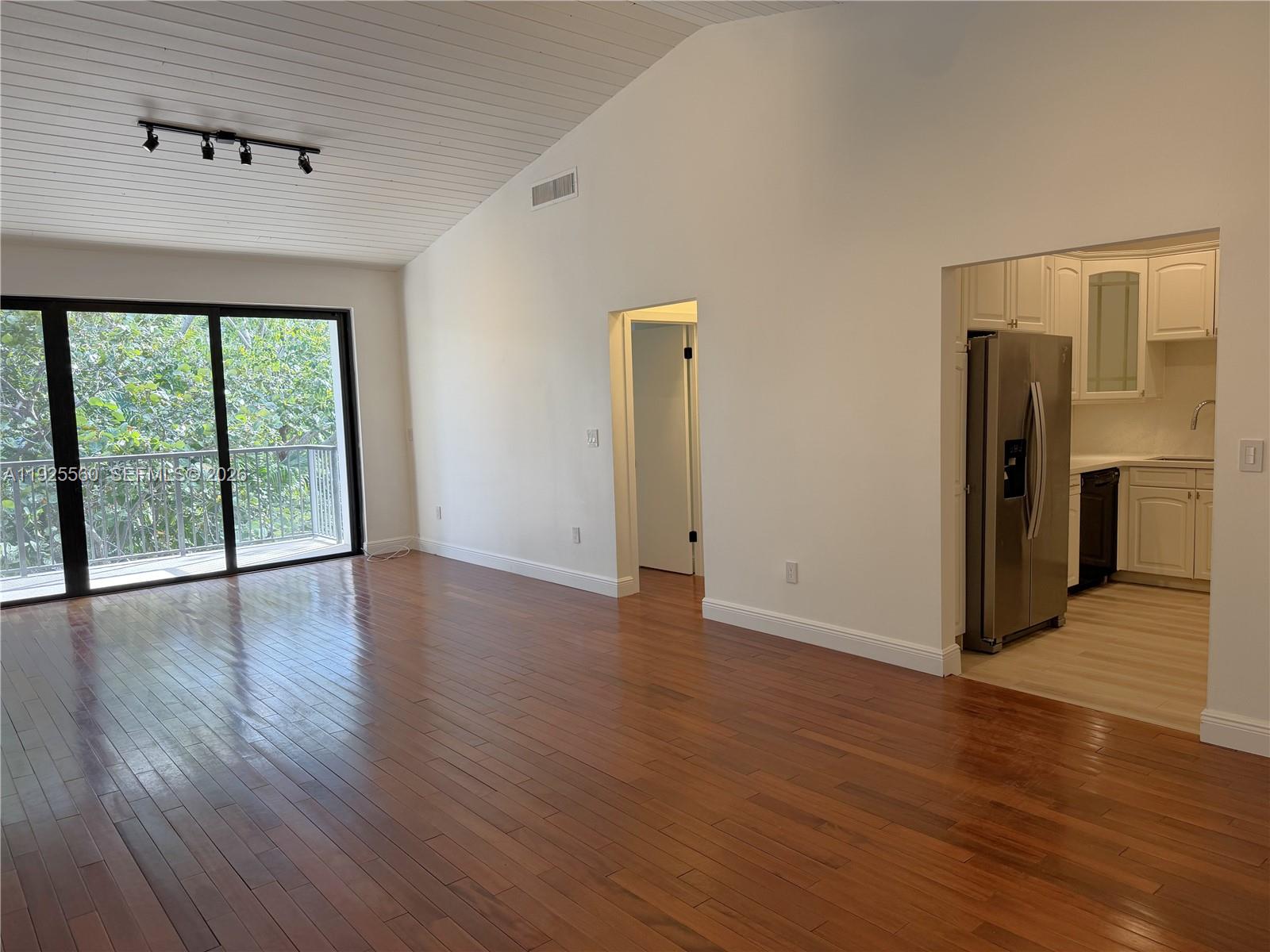 55 Ocean Ln Drive, Unit 4020 Key Biscayne, FL 33149 - Photo 11 of 62