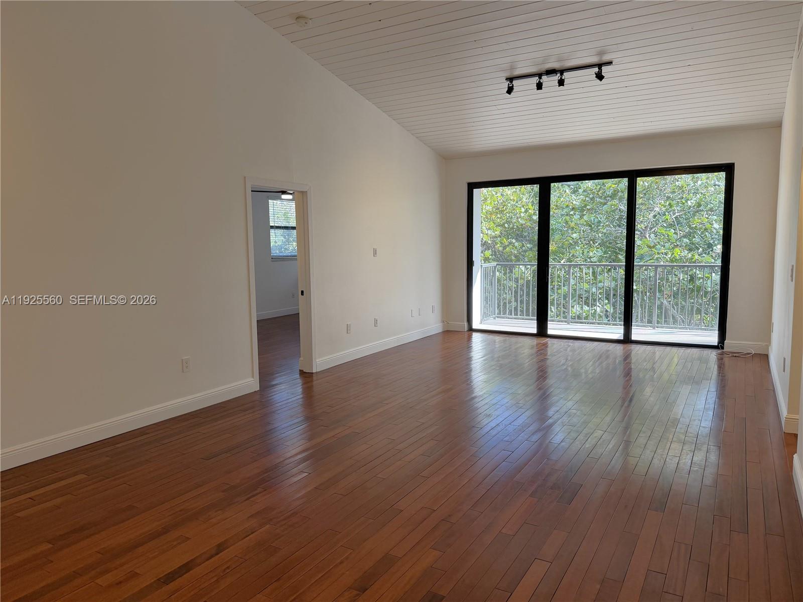 55 Ocean Ln Drive, Unit 4020 Key Biscayne, FL 33149 - Photo 12 of 62