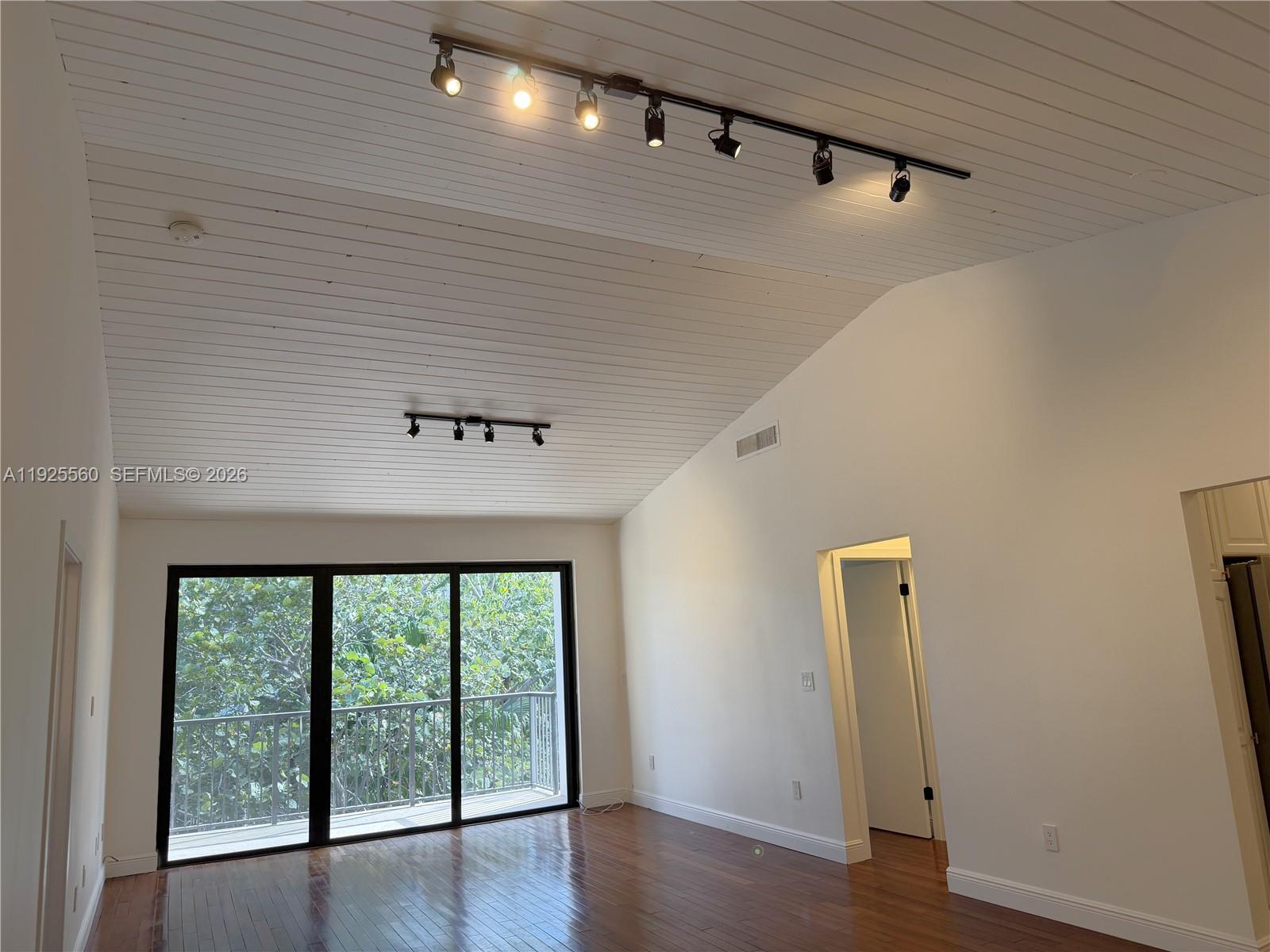 55 Ocean Ln Drive, Unit 4020 Key Biscayne, FL 33149 - Photo 13 of 62