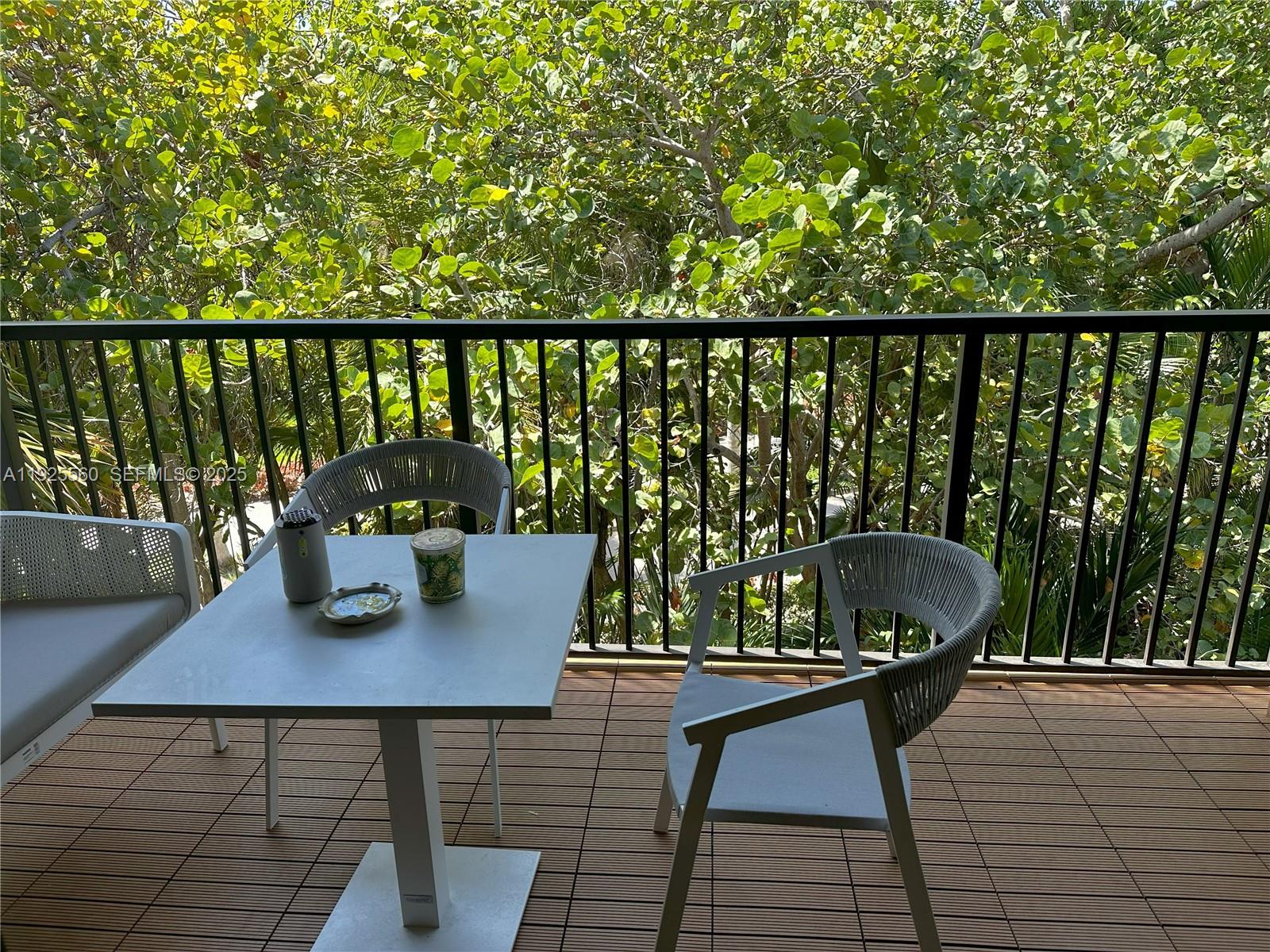 55 Ocean Ln Drive, Unit 4020 Key Biscayne, FL 33149 - Photo 17 of 57 a view of balcony and patio