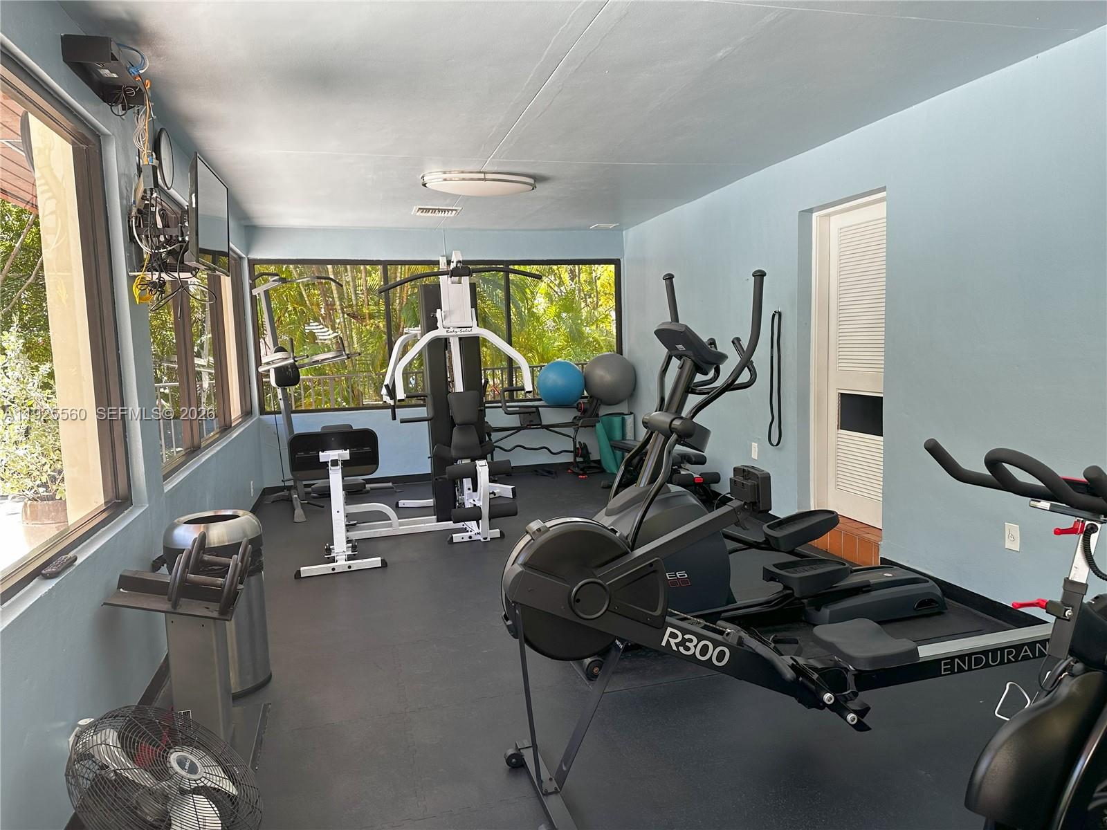 55 Ocean Ln Drive, Unit 4020 Key Biscayne, FL 33149 - Photo 54 of 62