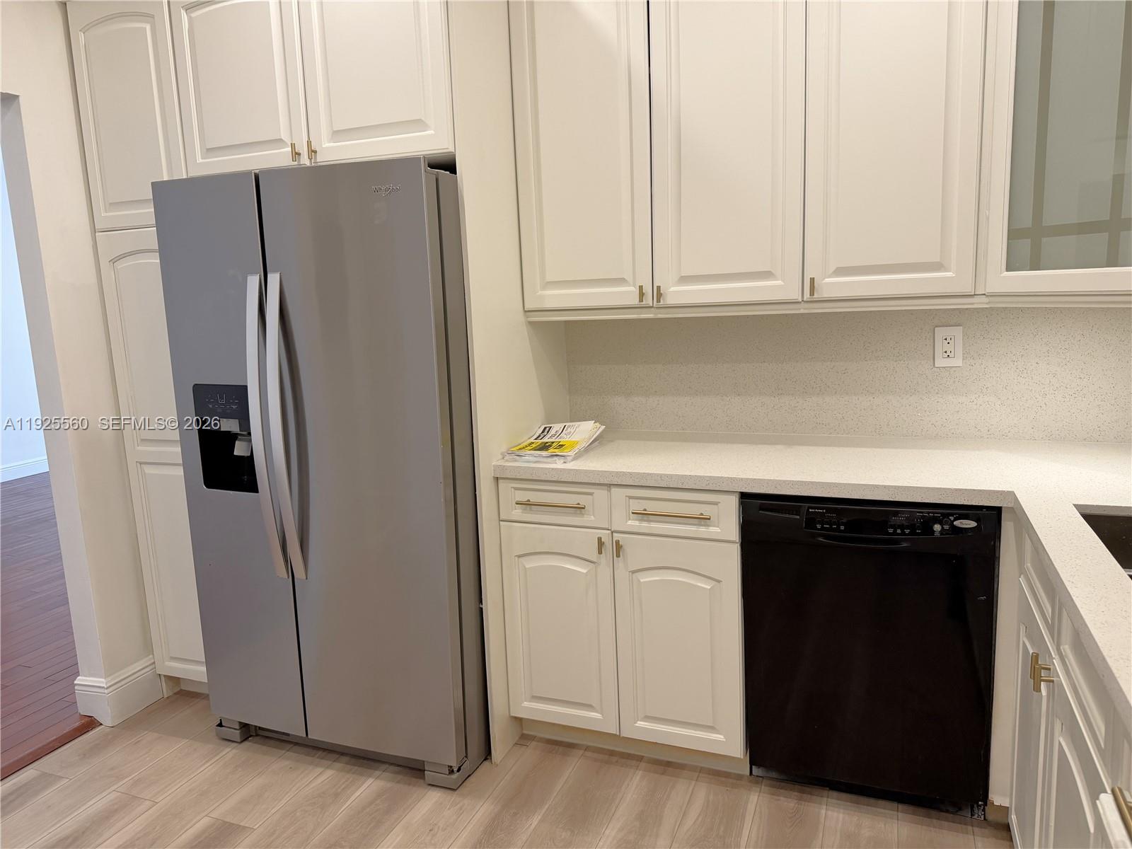 55 Ocean Ln Drive, Unit 4020 Key Biscayne, FL 33149 - Photo 7 of 62