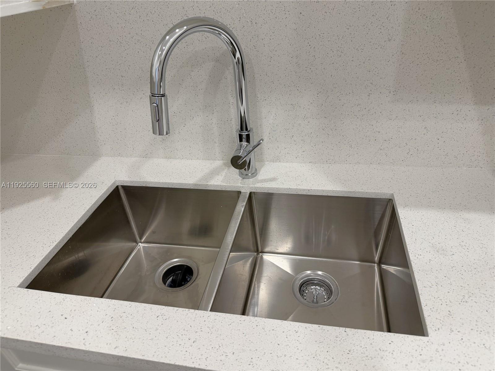 55 Ocean Ln Drive, Unit 4020 Key Biscayne, FL 33149 - Photo 8 of 62