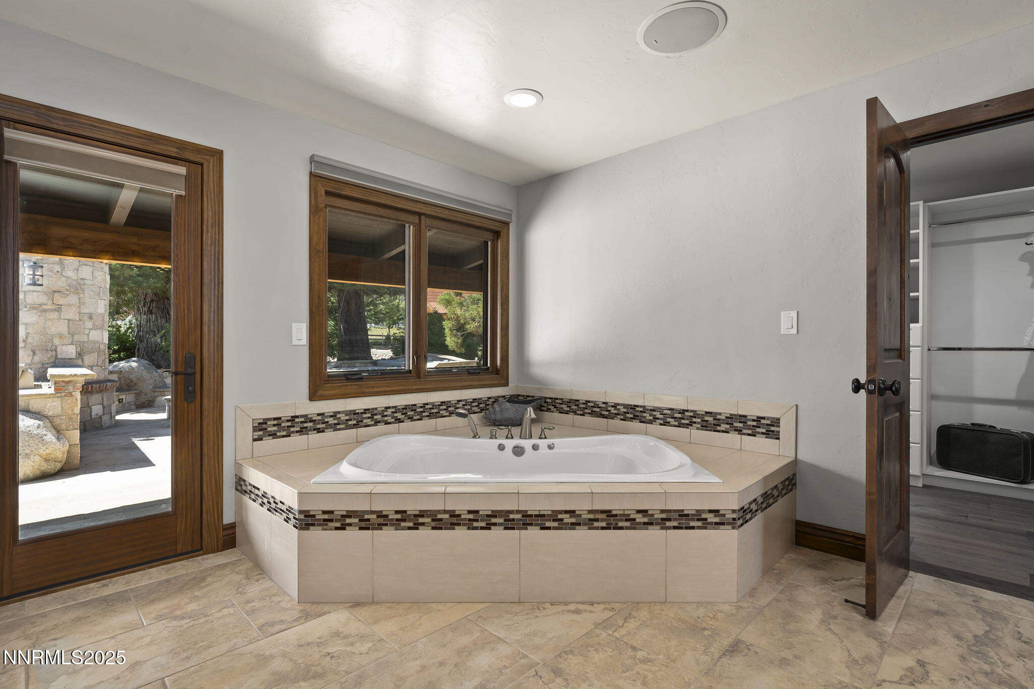 3405 Lone Tree Lane Reno, NV 89511 - Photo 34 of 80 41-web-or-mls-_DSC9168