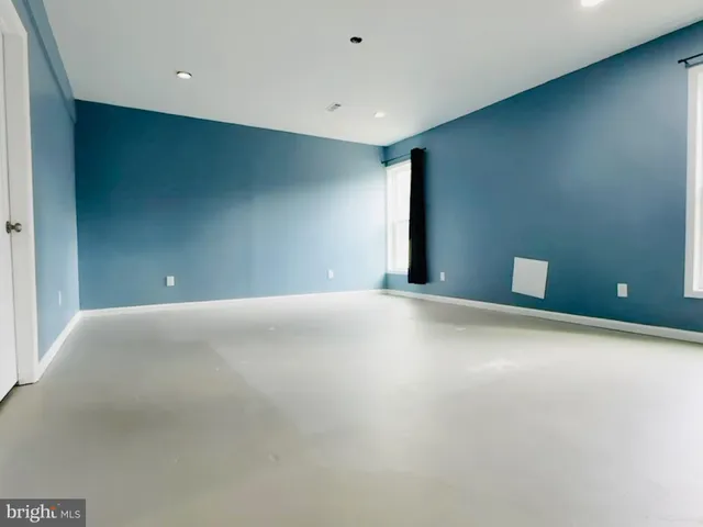 $470,000 | 84 Sanibel Way, Martinsburg, WV 25405