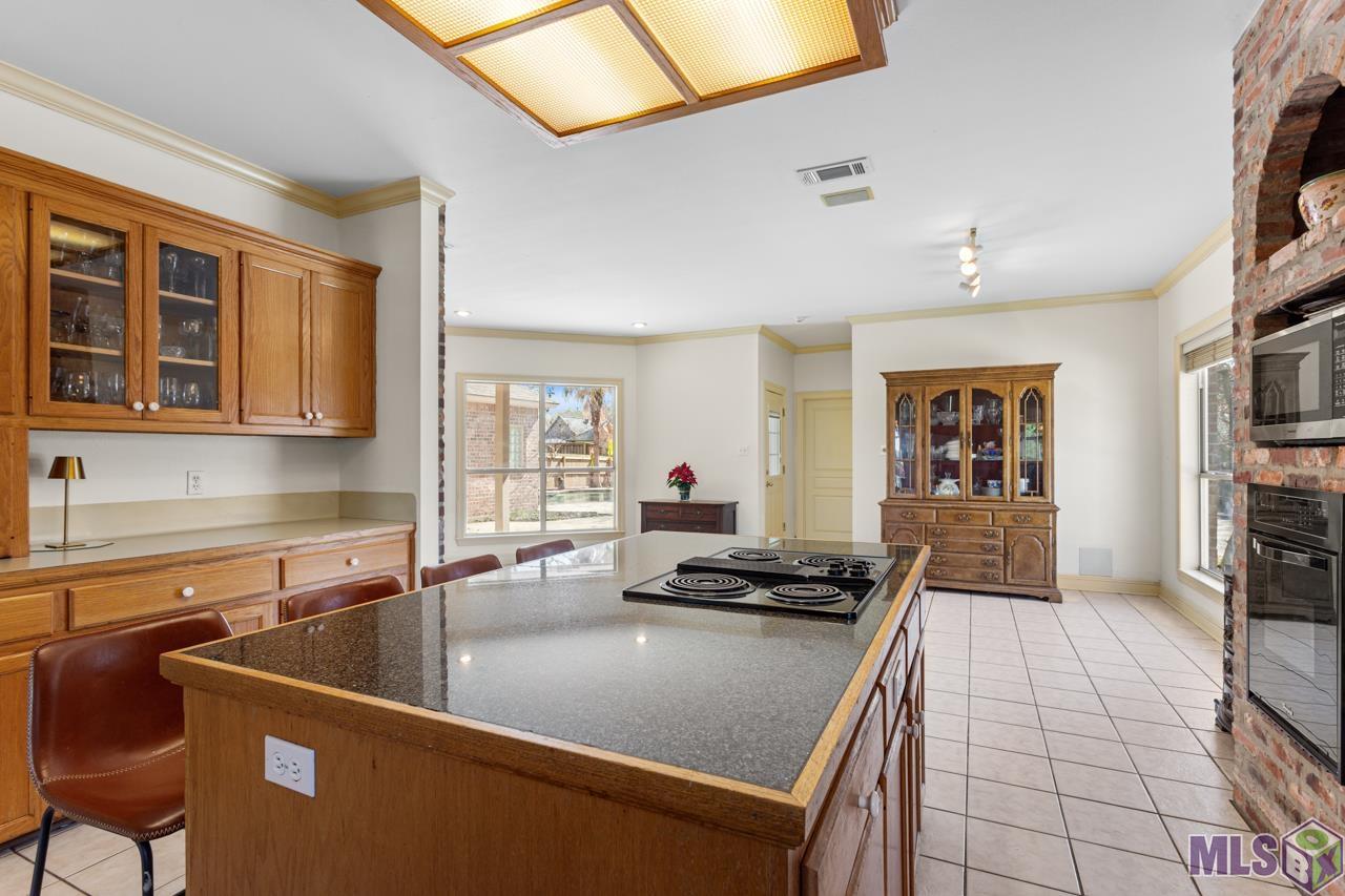 1510 Ridgeland Drive Baton Rouge, LA 70810 - Photo 11 of 24 Kitchen