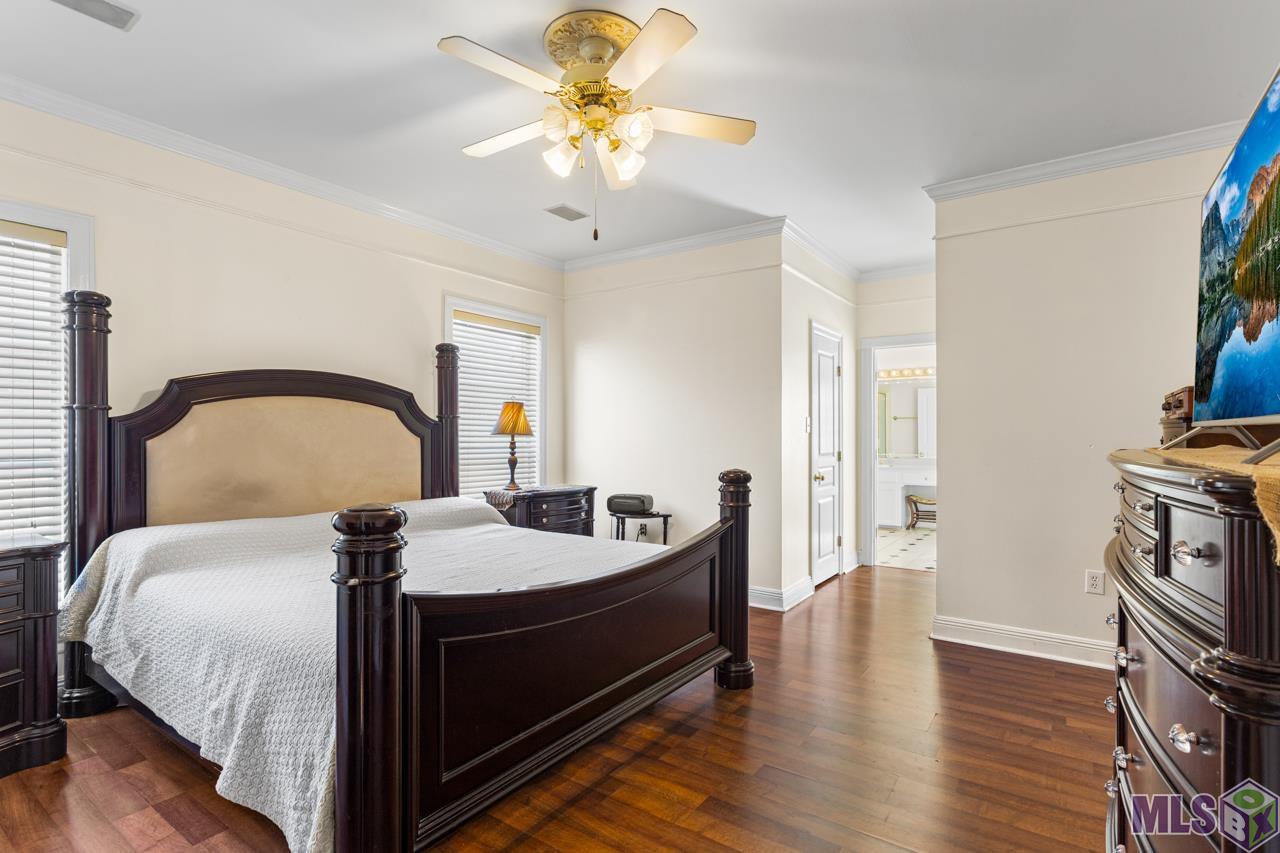 1510 Ridgeland Drive Baton Rouge, LA 70810 - Photo 15 of 24 Spacious Master Bedroom
