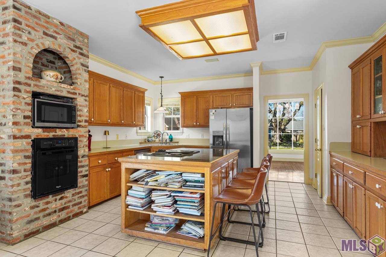1510 Ridgeland Drive Baton Rouge, LA 70810 - Photo 10 of 24 Kitchen