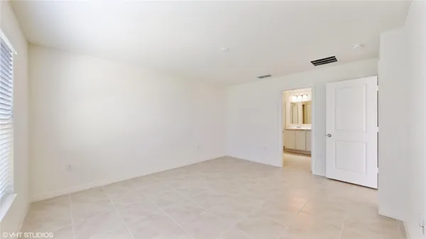 $2,000 | 1019 Gotthard Pass Dr., Winter Haven, FL 33881