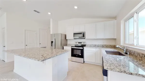 $2,000 | 1019 Gotthard Pass Dr., Winter Haven, FL 33881