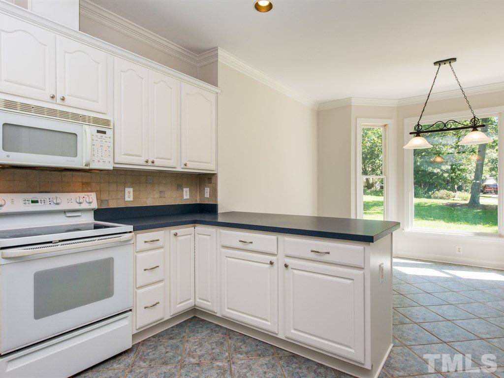 2833 Anfield Road Raleigh, NC 27606 - Photo 10 of 24 Gallery Image 10