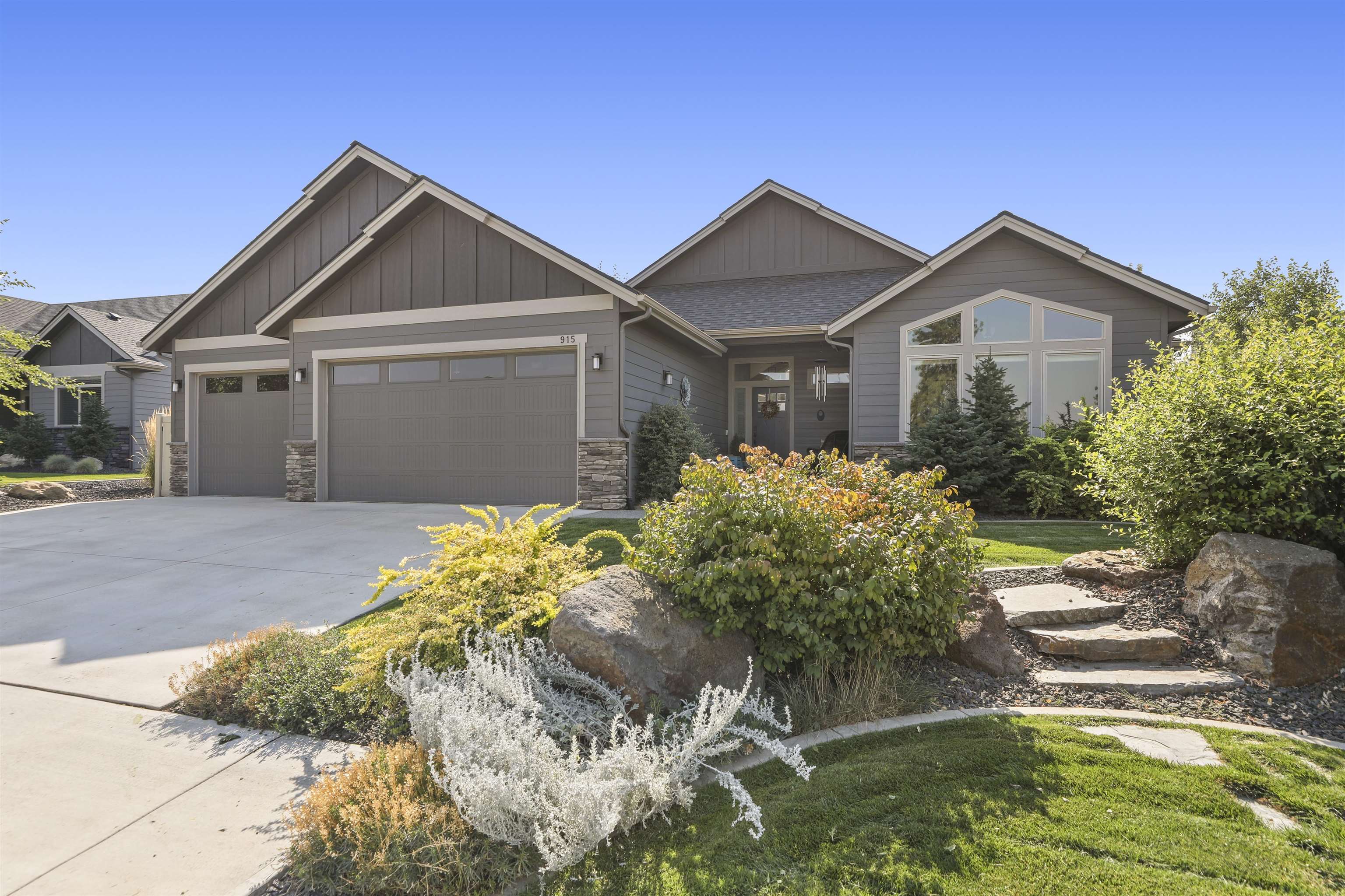 915 West Basalt Ridge Drive Spokane, WA 99224 - Photo 1 of 29 Gallery Image 1