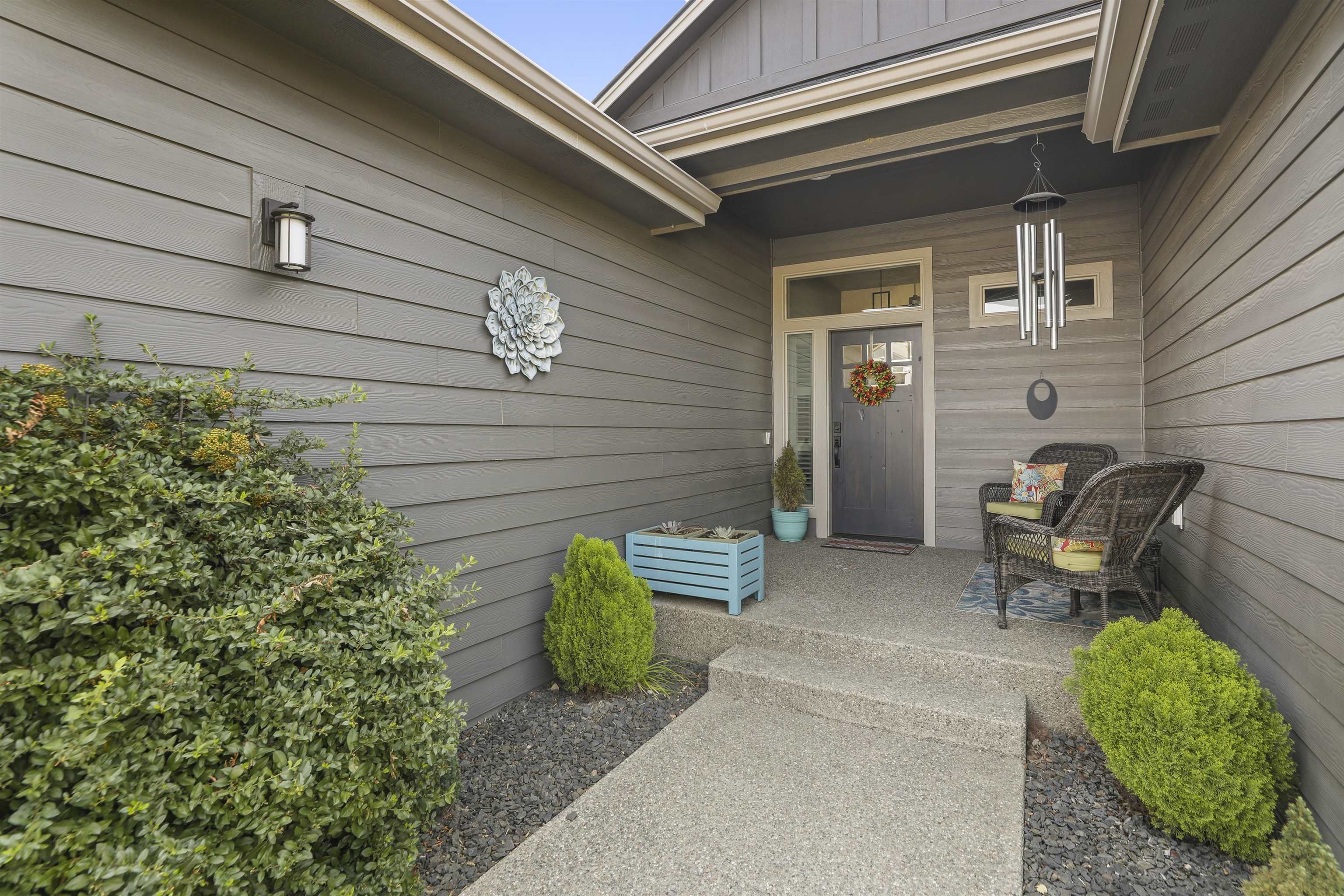 915 West Basalt Ridge Drive Spokane, WA 99224 - Photo 2 of 29 Gallery Image 2