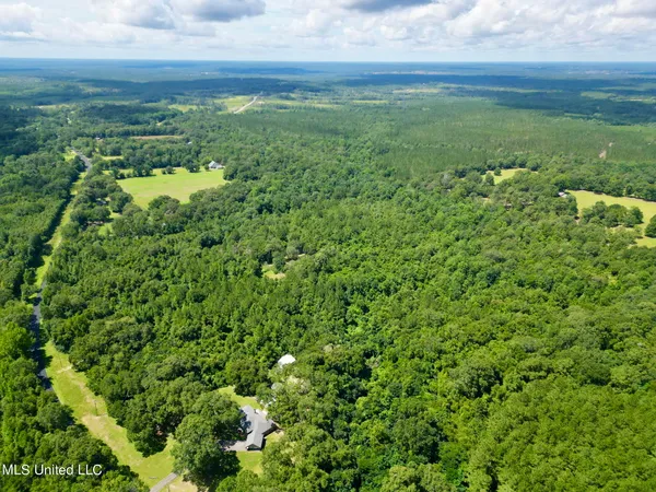 $140,000 | 1 Gumpond Beall Road, Lumberton, MS 39455