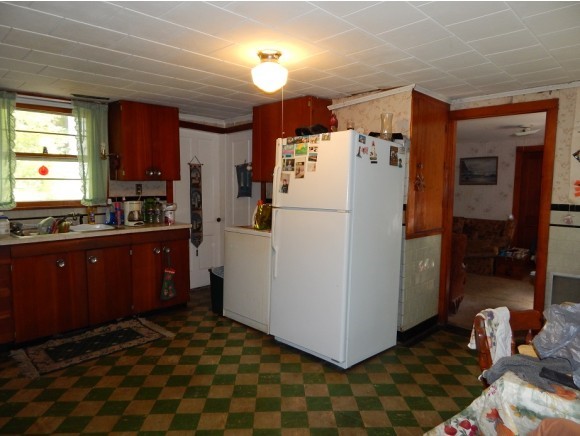 374 Keene Road Winchester, NH 03470 - Photo 2 of 8