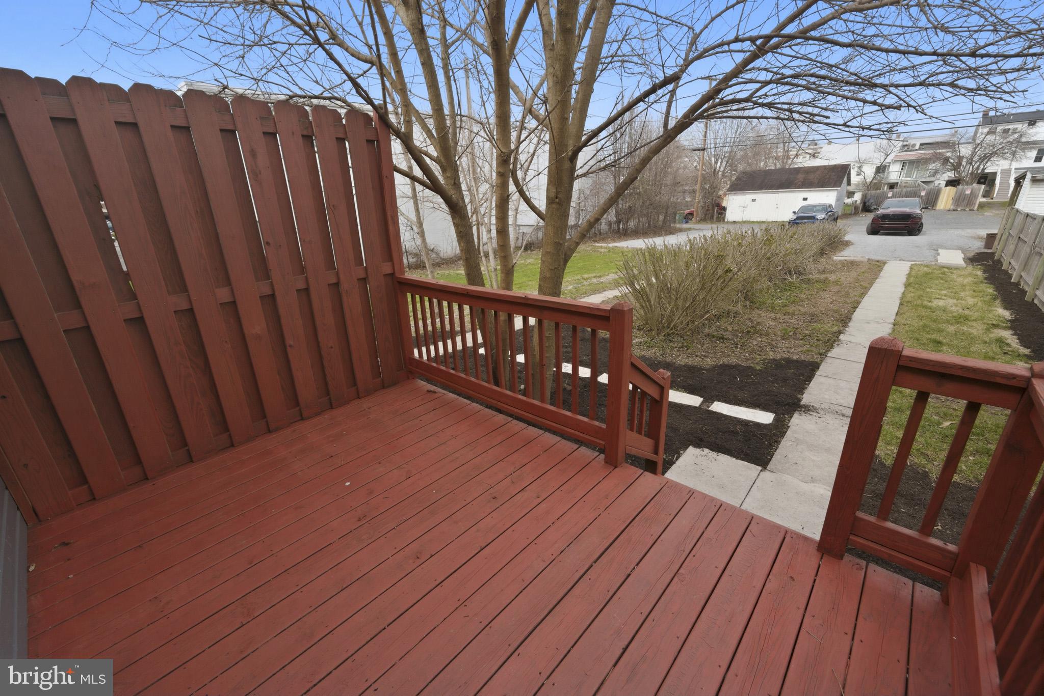 131 West Middle Street Gettysburg, PA 17325 - Photo 6 of 47 a view of balcony with wooden floor