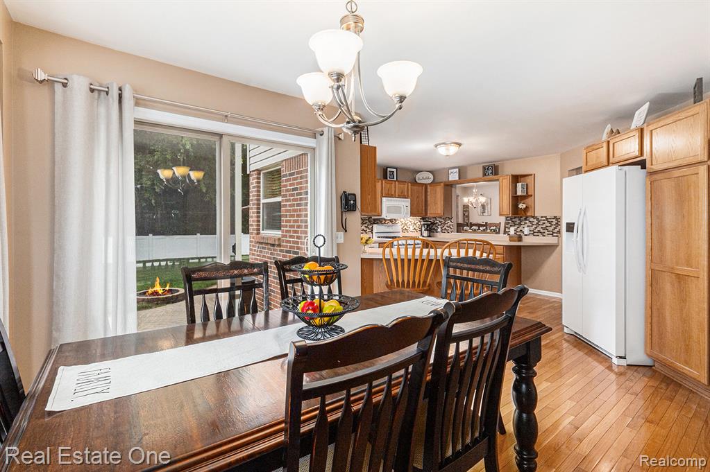 22754 Fawn Road Trenton, MI 48183 - Photo 13 of 41 Gallery Image 13