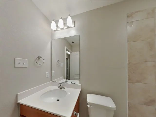 $1,889 | 20660 Dunrobin Drive, Porter, TX 77365