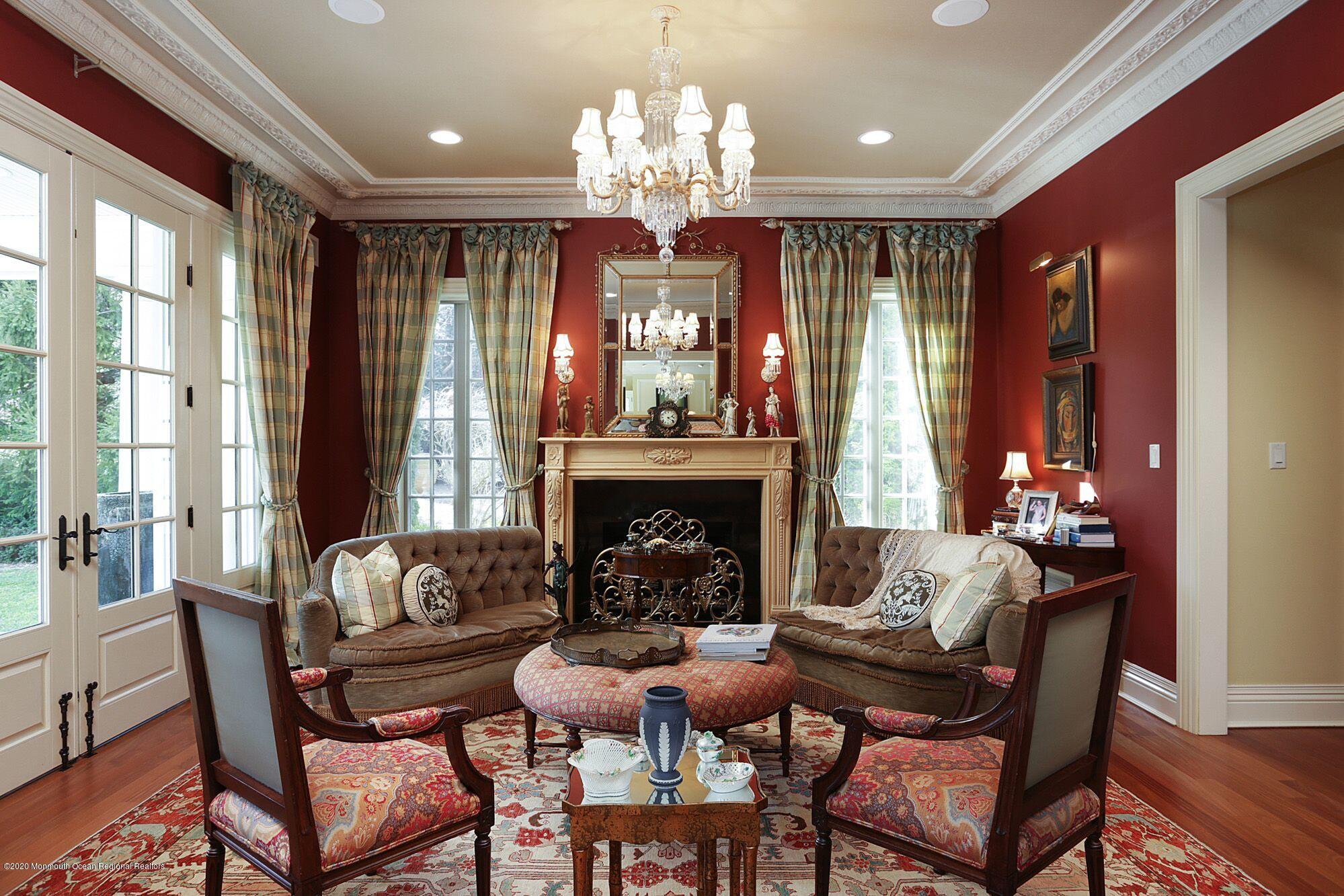 67 River Road Rumson, NJ 07760 - Photo 12 of 32 auntiesroom.Esto.1