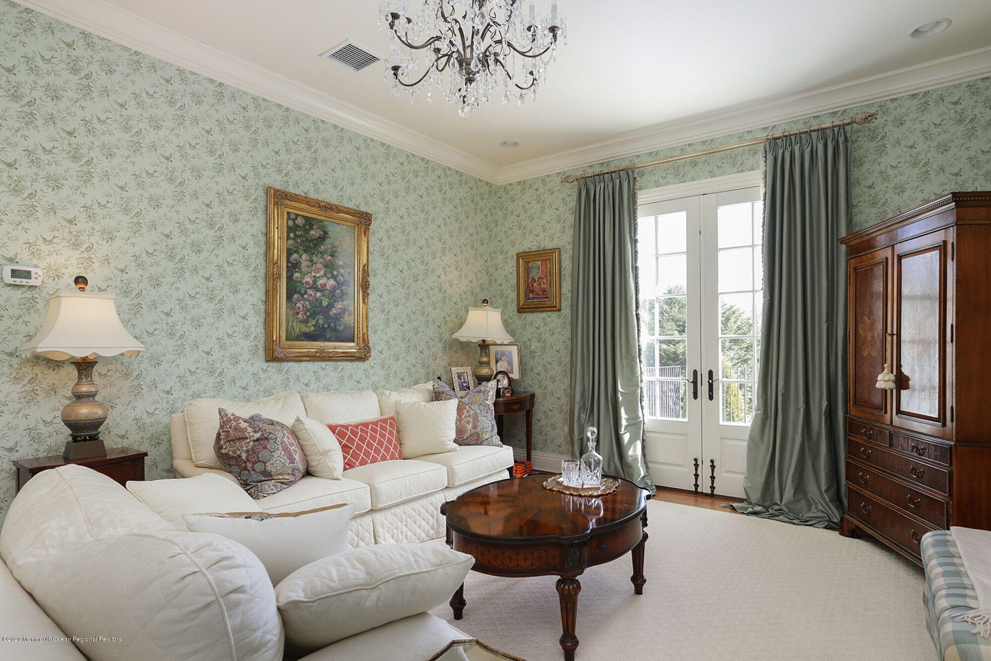 67 River Road Rumson, NJ 07760 - Photo 15 of 32 mastersittingroom.Esto.1