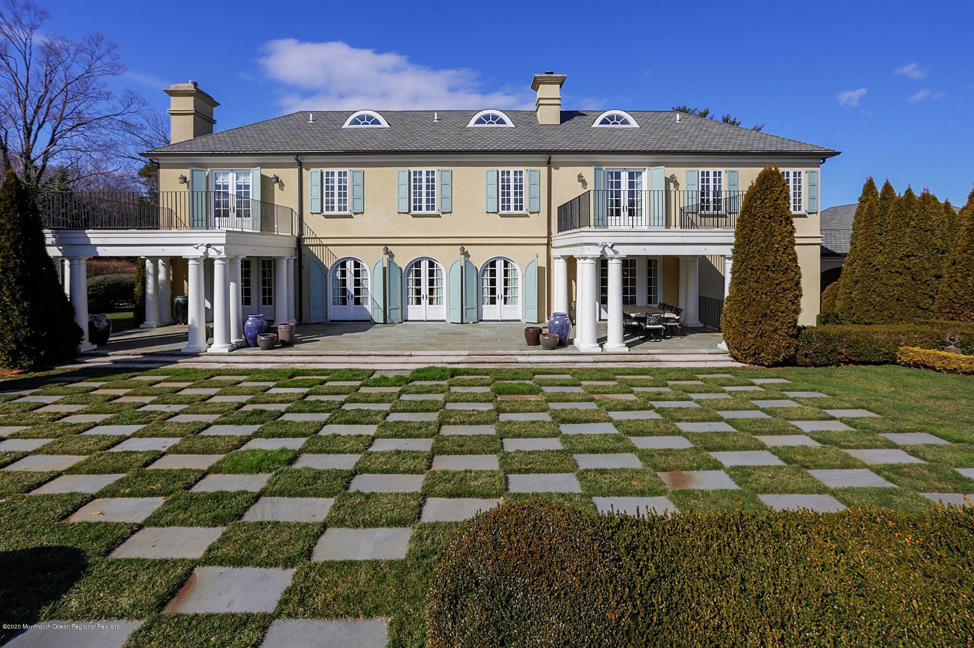 67 River Road Rumson, NJ 07760 - Photo 25 of 32 backyard.Esto.A1