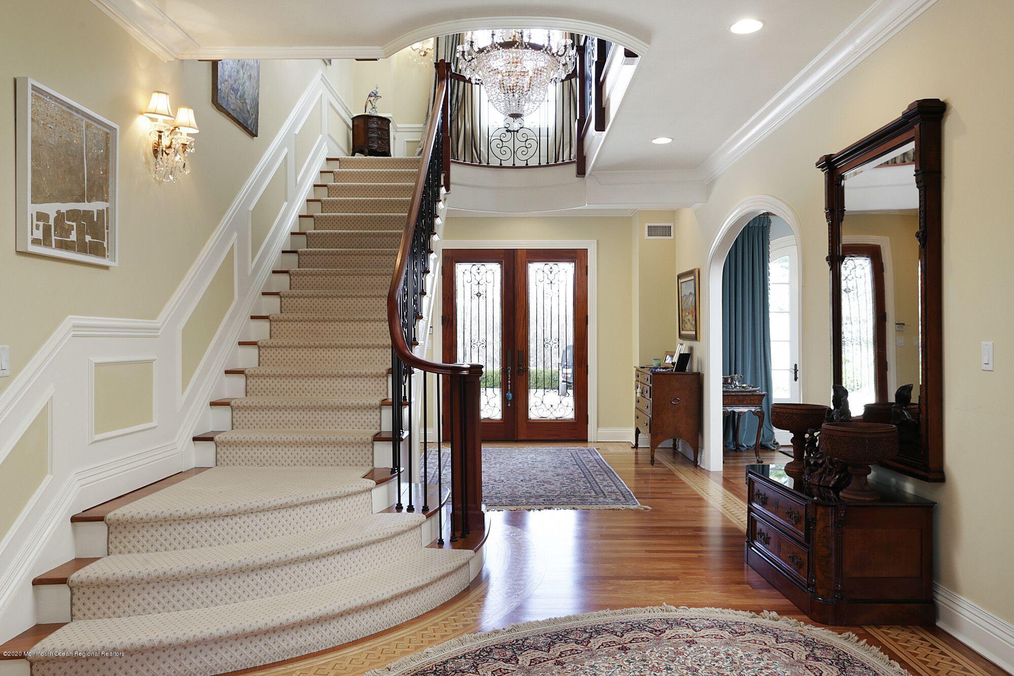 67 River Road Rumson, NJ 07760 - Photo 3 of 32 foyer.Esto.1