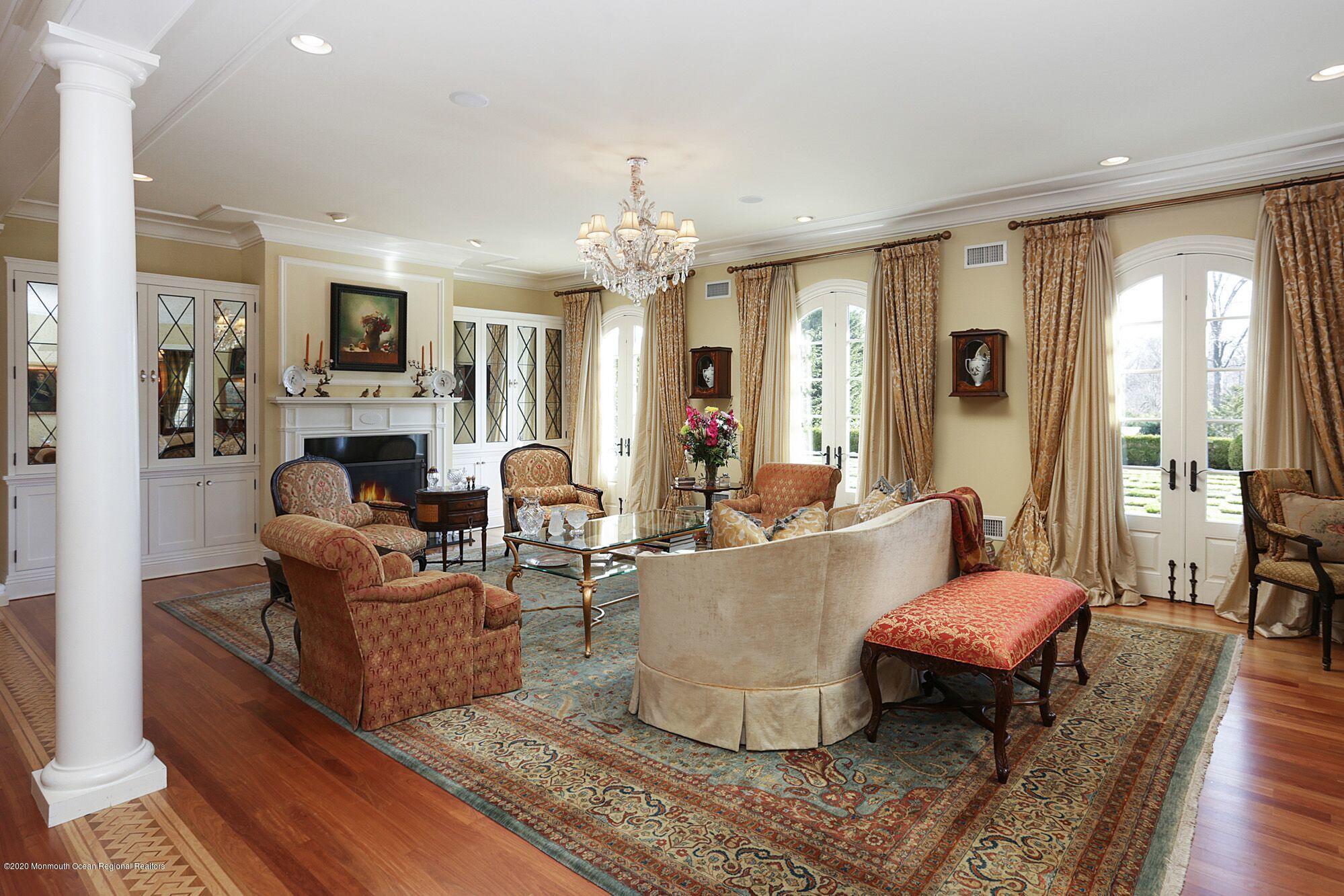 67 River Road Rumson, NJ 07760 - Photo 6 of 32 livingroom.Esto.1