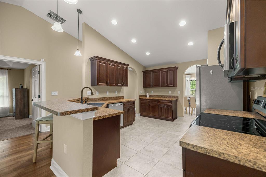 13131 Southwest 82nd Ct Road Ocala, FL 34473 - Photo 16 of 42 Gallery Image 16