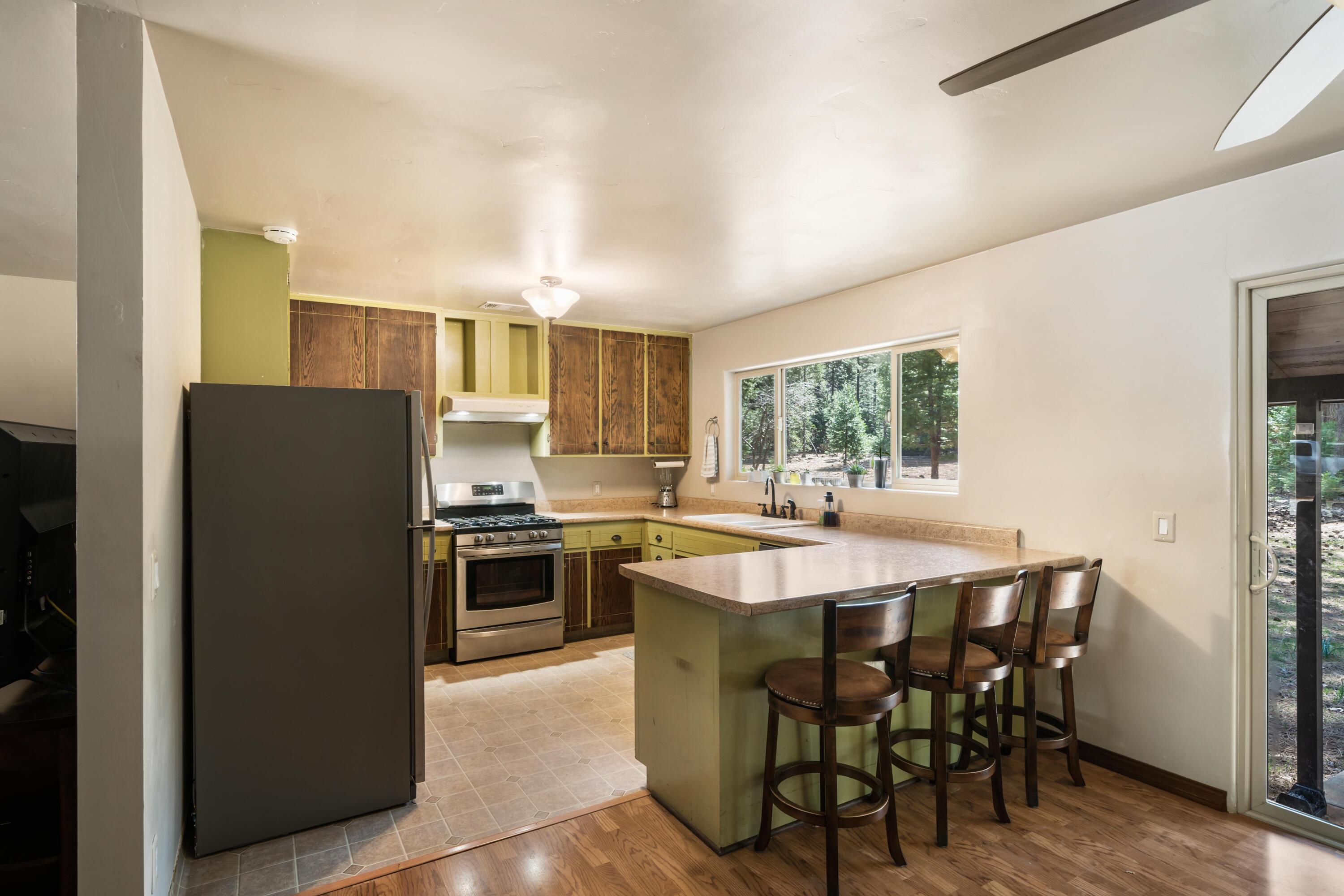 29893 Westmoore Road Shingletown, CA 96088 - Photo 7 of 30 HARRISONM-08